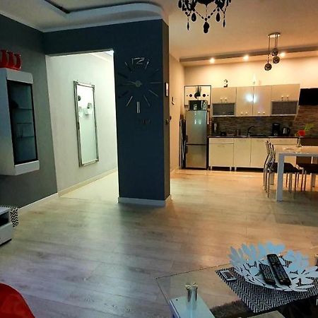 Apartamenty Sofija Deluxe Centrum Zielona Gora  Luaran gambar
