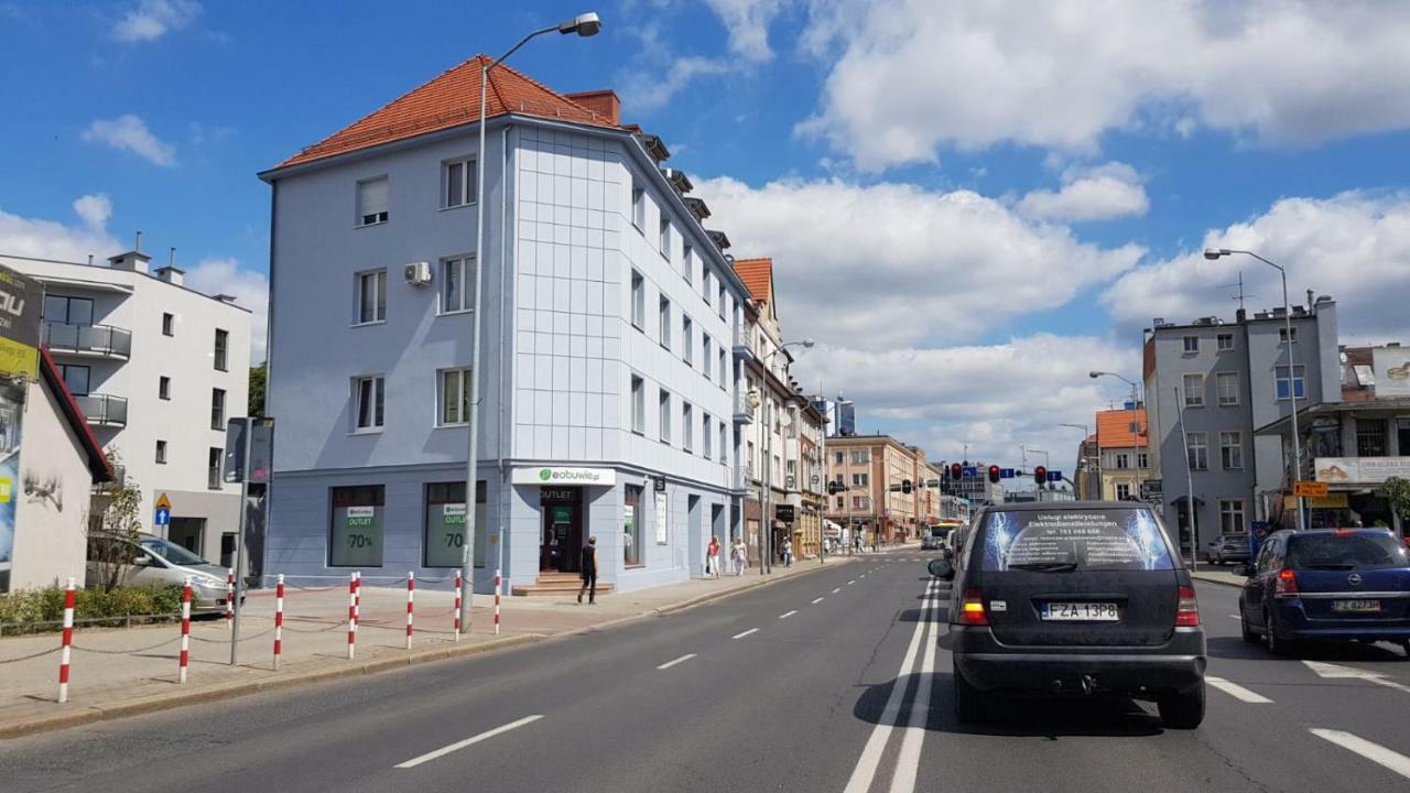 Apartamenty Sofija Deluxe Centrum Zielona Gora  Luaran gambar
